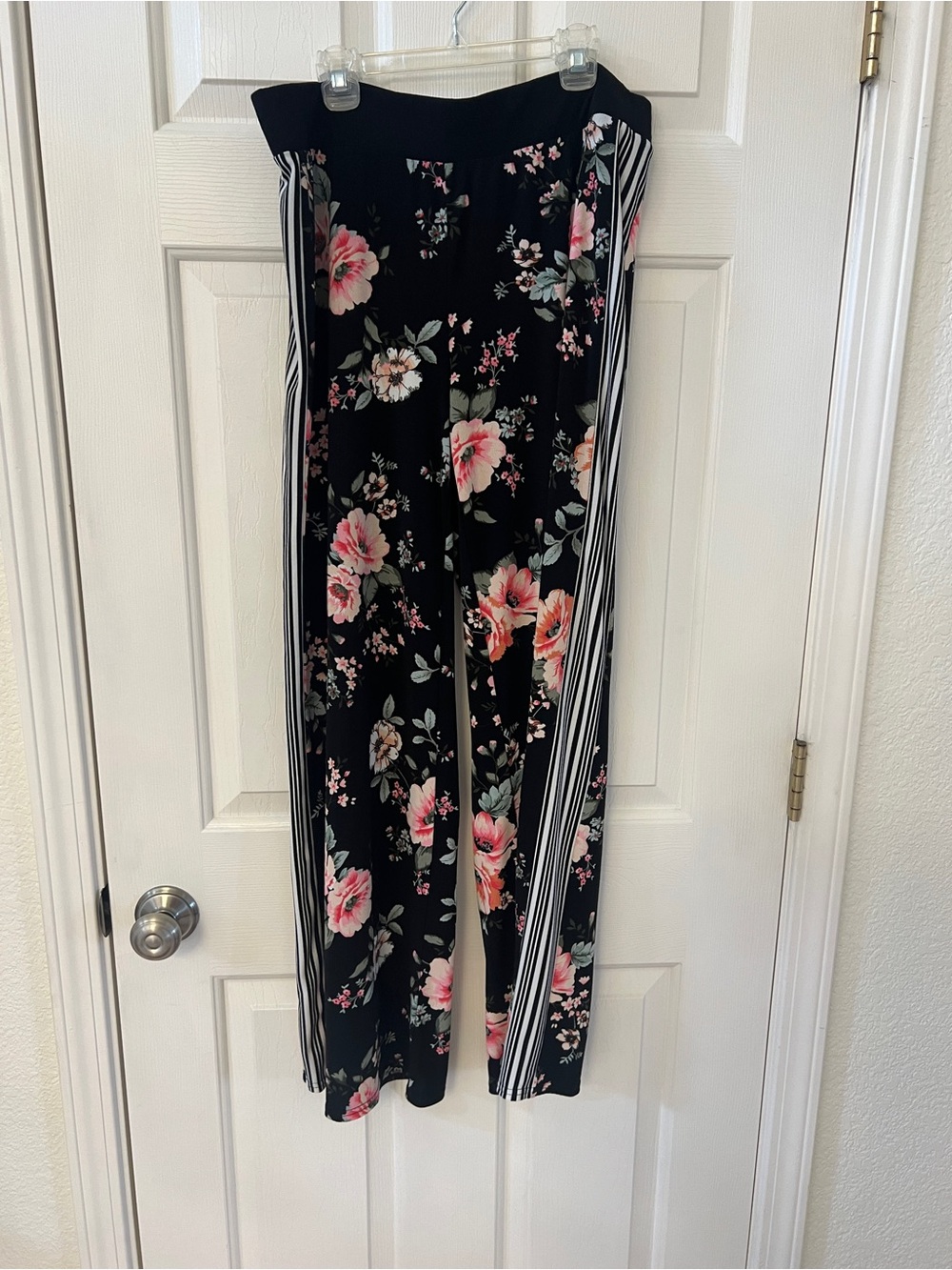 INC International Concepts Black Floral Wide-Leg Pants with Side Stripe